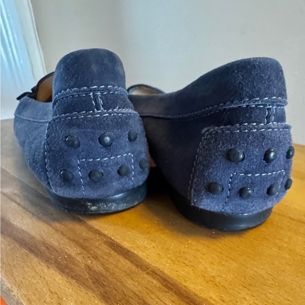 Tod's Navy Suede Loafers for Women - Picture 3 of 4